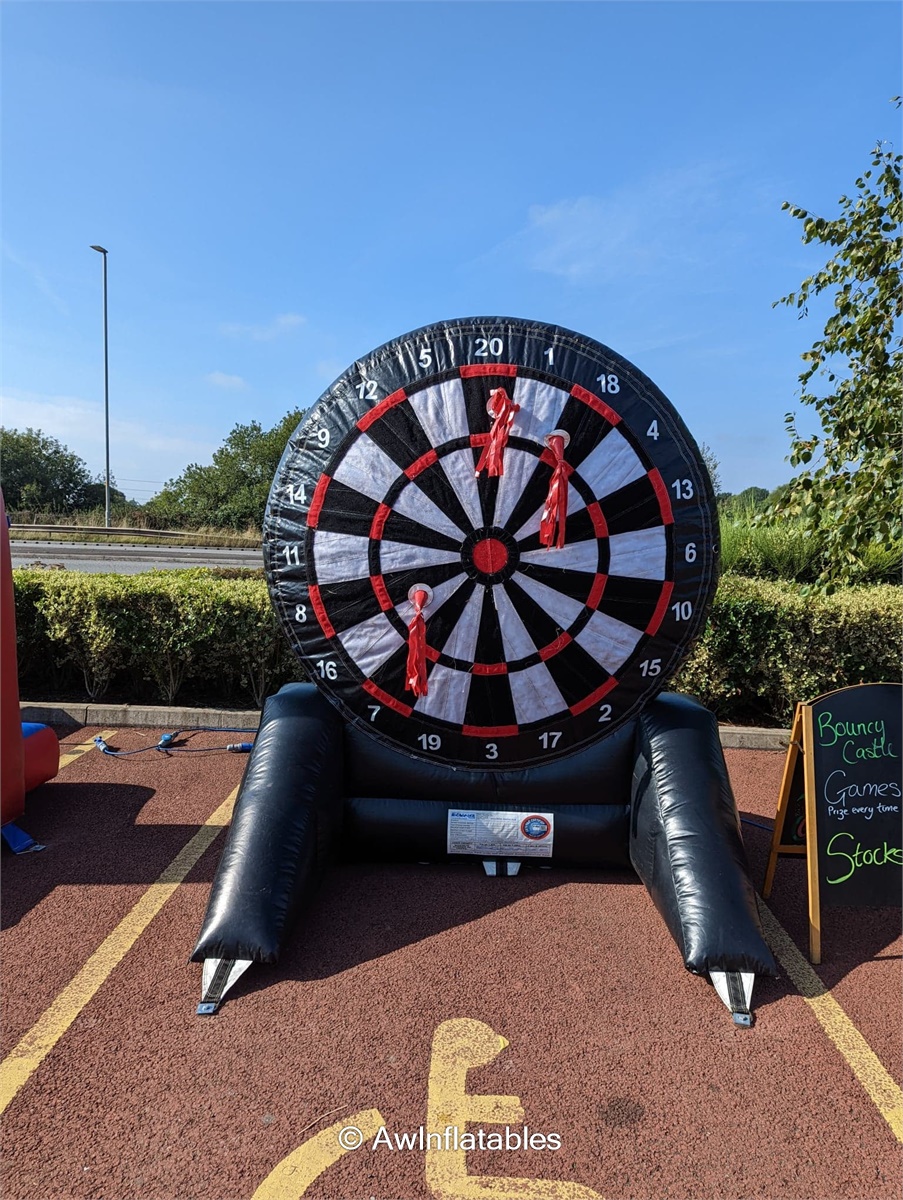 Velcro darts inflatable